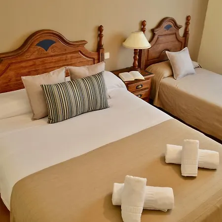 De Zorita De Canes Guest house
